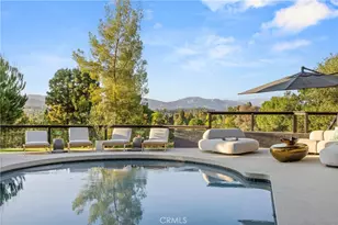23202 Aetna St, Woodland Hills, CA 91367 - Photo 1