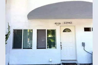 22942 Cass Avenue, Woodland Hills, CA 91364 - Photo 1