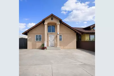 1043 W 52nd, Los Angeles, CA 90037 - Photo 1