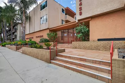 5429 Newcastle #204, Encino, CA 91316 - Photo 1