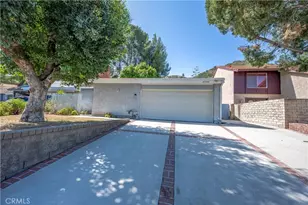 27440 Annette Jo Cir, Saugus, CA 91350 - Photo 1
