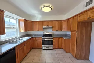 5321 Auckland, North Hollywood, CA 91601 - Photo 1