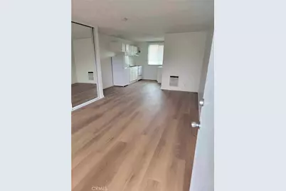 617 Illinois Court #20, El Segundo, CA 90245 - Photo 1