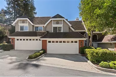 20950 Oxnard, Woodland Hills, CA 91367 - Photo 1
