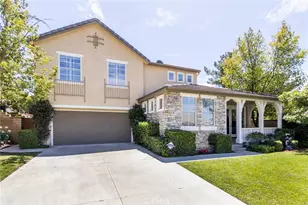 21922 Crestline, Saugus, CA 91390 - Photo 1