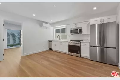 14167 Erwin, Los Angeles, CA 91401 - Photo 1