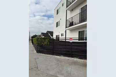 1400 57 Street, Los Angeles, CA 90062 - Photo 1