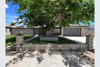 45430 Andale Avenue, Lancaster, CA 93535 - Photo 1