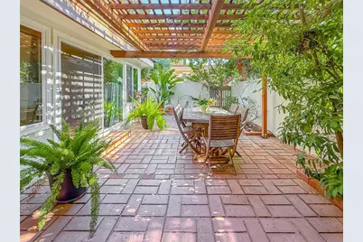 10439 Larwin Avenue, Chatsworth, CA 91311 - Photo 1