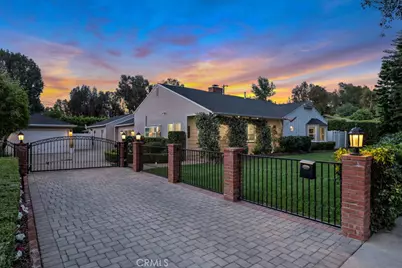 21219 De La Osa, Woodland Hills, CA 91364 - Photo 1