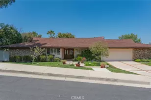 20250 Allentown Dr, Woodland Hills, CA 91364 - Photo 1