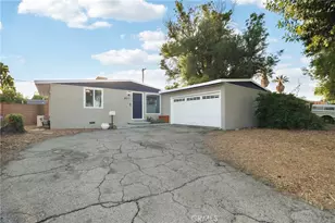 8411 Mammoth Ave, Panorama City, CA 91402 - Photo 1