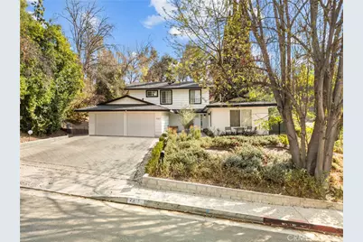 7057 Middlesbury Ridge Circle #1/2, Woodland Hills, CA 91307 - Photo 1