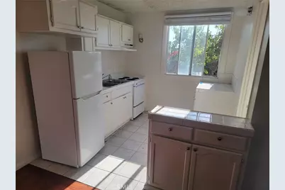 617 Illinois Court #22, El Segundo, CA 90245 - Photo 1