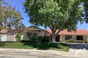 43430 Sierra Vista Dr, Lancaster, CA 93536 - Photo 1