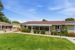 19203 Ave Of The Oaks C, Newhall, CA 91321 - Photo 1