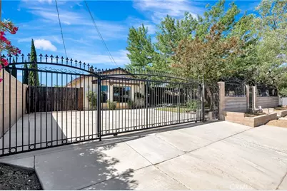 4528 W Avenue L4, Lancaster, CA 93536 - Photo 1