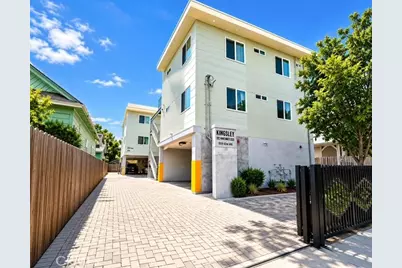 1127 S Kingsley #1/2, Los Angeles, CA 90006 - Photo 1