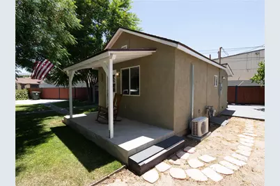 23947 Race Street, Newhall, CA 91321 - Photo 1