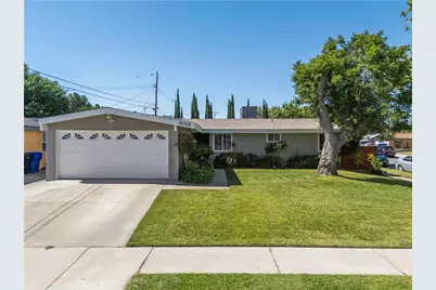 19328 Lonerock, Canyon Country, CA 91351 - Photo 1