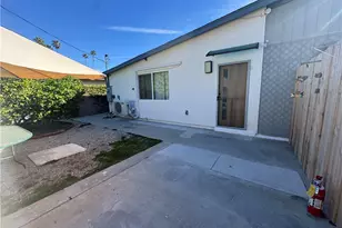 6439 1/2 Graves, Lake Balboa, CA 91406 - Photo 1