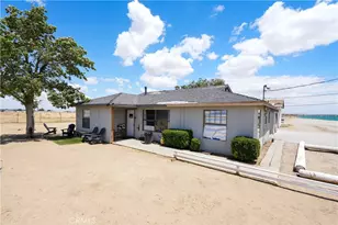38906 10th St E, Palmdale, CA 93550 - Photo 1