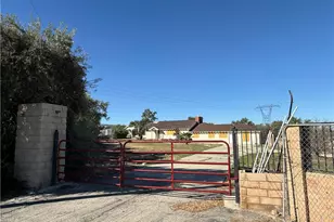 8539 W Ave L, Lancaster, CA 93536 - Photo 1