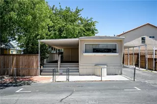 5711 Columbia, Lancaster, CA 93536 - Photo 1