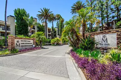 5520 Owensmouth Avenue #117, Woodland Hills, CA 91367 - Photo 1