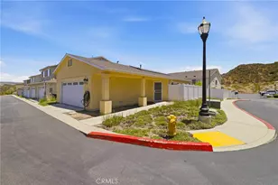 21716 Jack Pl, Saugus, CA 91350 - Photo 1