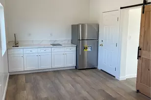 24308 Victory Blvd, Woodland Hills, CA 91367 - Photo 1