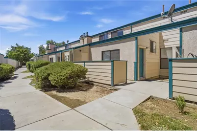 44550 15th Street #8, Lancaster, CA 93535 - Photo 1