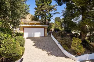 10527 Colebrook St, Shadow Hills, CA 91040 - Photo 1