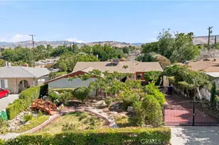 1350 E Ave R-3, Palmdale, CA 93550 - Photo 1