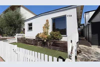 429 28th St., Hermosa Beach, CA 90254 - Photo 1