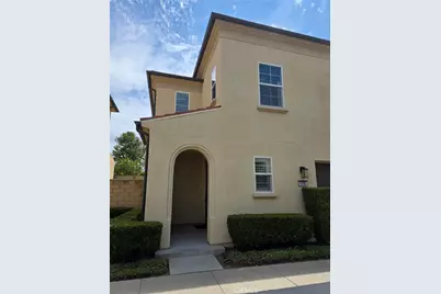 21705 Propello, Saugus, CA 91350 - Photo 1