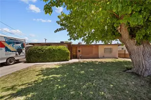 44420 3rd St, Lancaster, CA 93535 - Photo 1