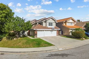 27576 Artine, Saugus, CA 91350 - Photo 1