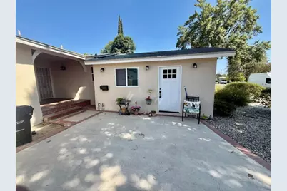 7513 Topeka, Reseda, CA 91335 - Photo 1