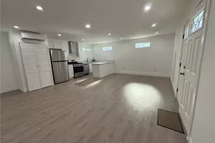 10018 Aqueduct Ave, North Hills, CA 91343 - Photo 1