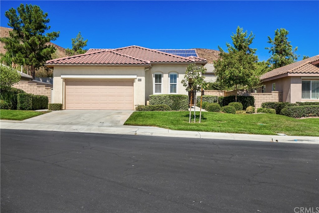 28490 Oasis View Cir, Menifee, CA 92584 MLS SW22049014 Coldwell Banker