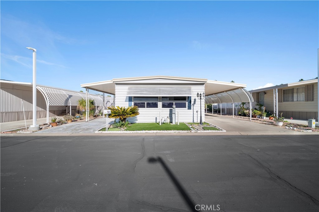 2280 E Valley Parkway Spc 25, Escondido, CA 92027 MLS SW23018996