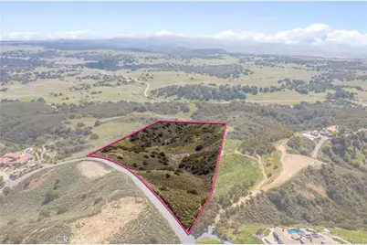 36725 Camino Noroeste, Murrieta, CA 92562 - Photo 1
