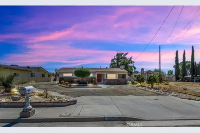 650 E 1st Street, San Jacinto, CA 92583 - Photo 1