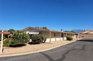 1300 W Menlo Ave, Hemet, CA 92543 - Photo 1