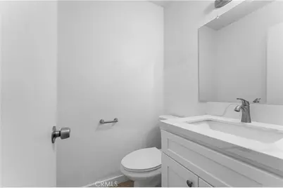 2122 S Acama Street, Anaheim, CA 92802 - Photo 13