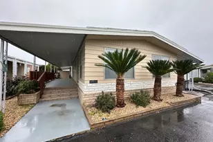 881 N Lake St, Hemet, CA 92544 - Photo 1