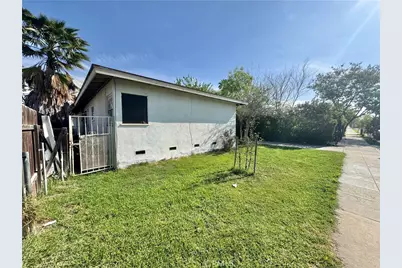 220 E Kingman Street, San Bernardino, CA 92410 - Photo 1