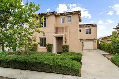 2677 E Tyler Street, Long Beach, CA 90810 - Photo 1