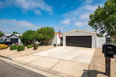 24836 Split Rail Road, Wildomar, CA 92595 - Photo 1